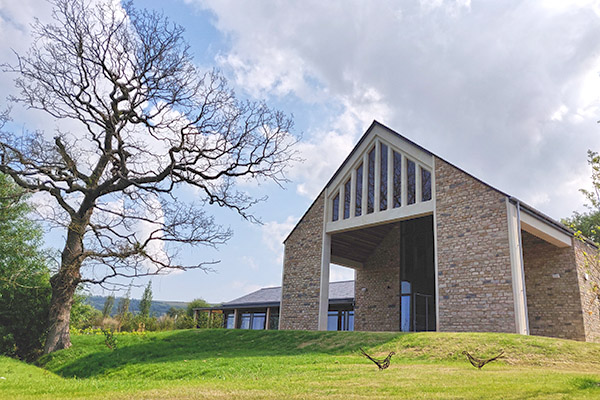 Oak chapel and sculptures